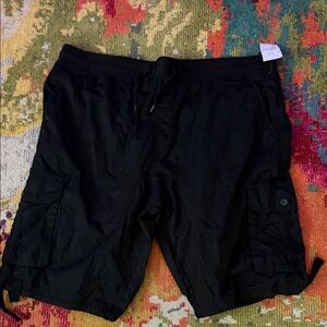 South Pole Men's Black Cargo Shorts